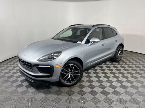 2026 Porsche Macan Base