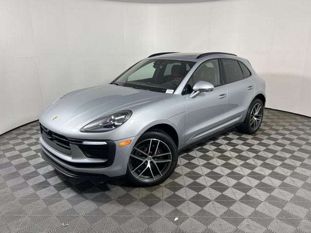 2026 Porsche Macan Base