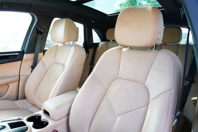 2019 Porsche Macan Base