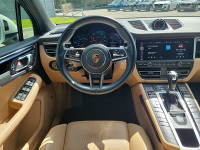 2021 Porsche Macan Base