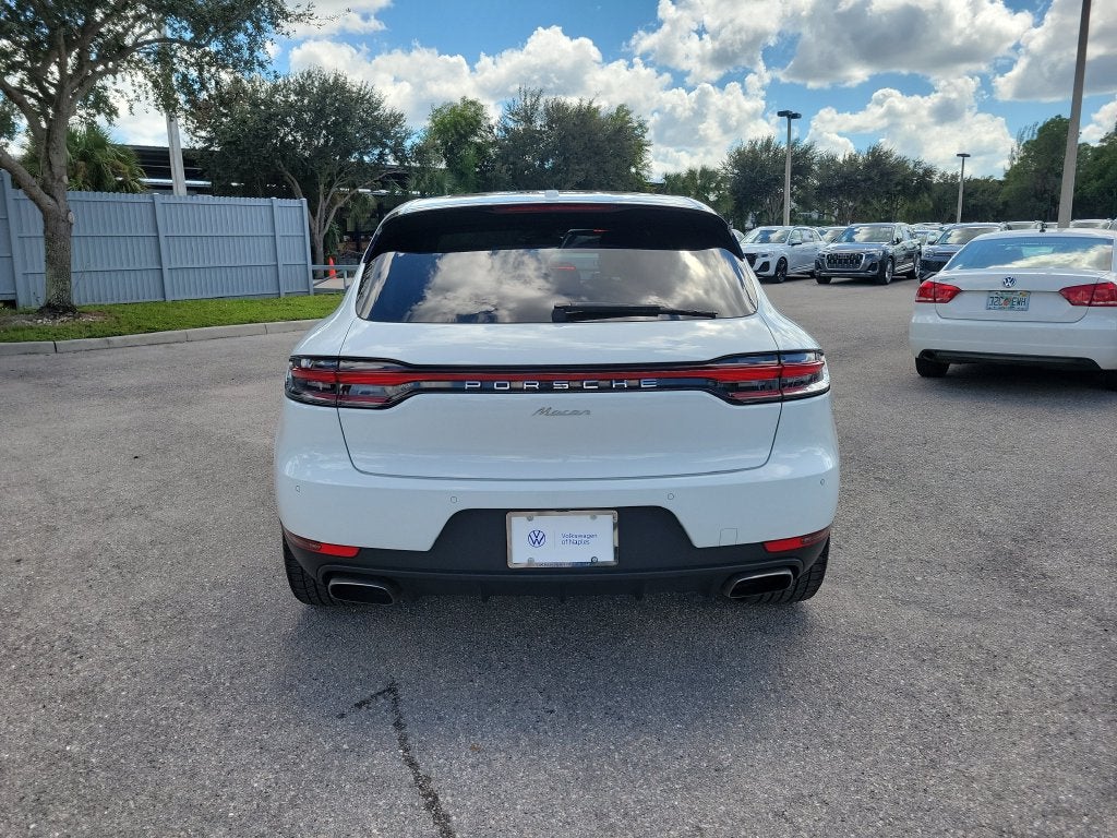 2021 Porsche Macan Base