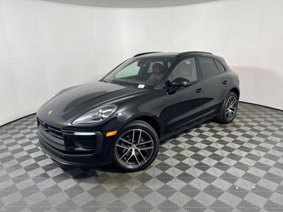 2026 Porsche Macan Base