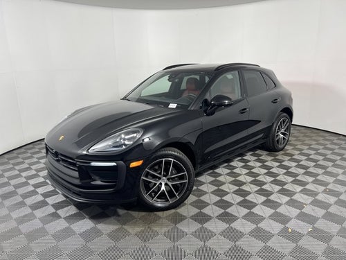 2026 Porsche Macan Base