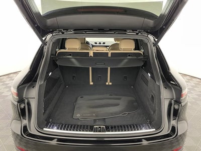2023 Porsche Cayenne Platinum Edition