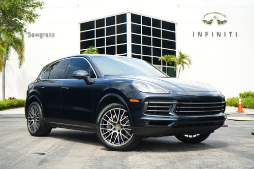2022 Porsche Cayenne Base