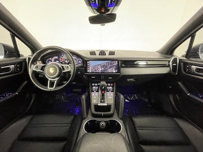 2023 Porsche Cayenne Base