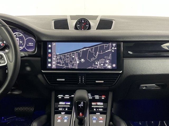 2023 Porsche Cayenne Base