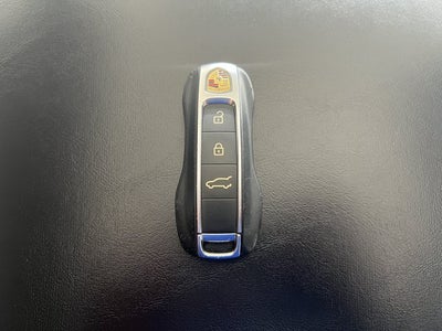 2023 Porsche Cayenne Base