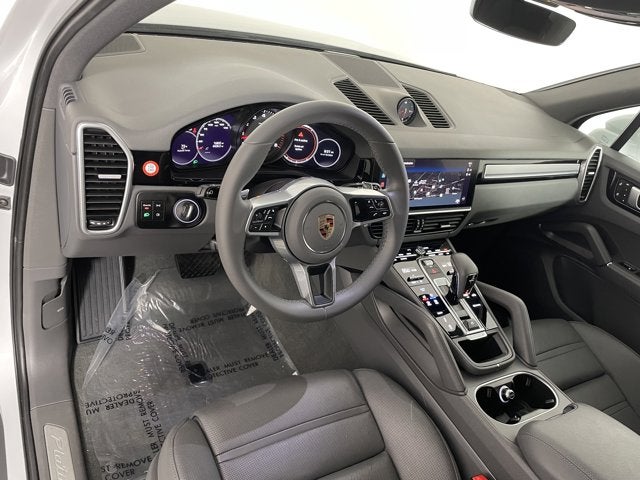 2023 Porsche Cayenne Platinum Edition