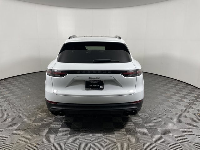 2023 Porsche Cayenne Platinum Edition