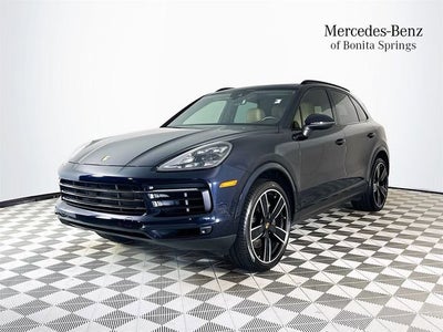 2022 Porsche Cayenne Base