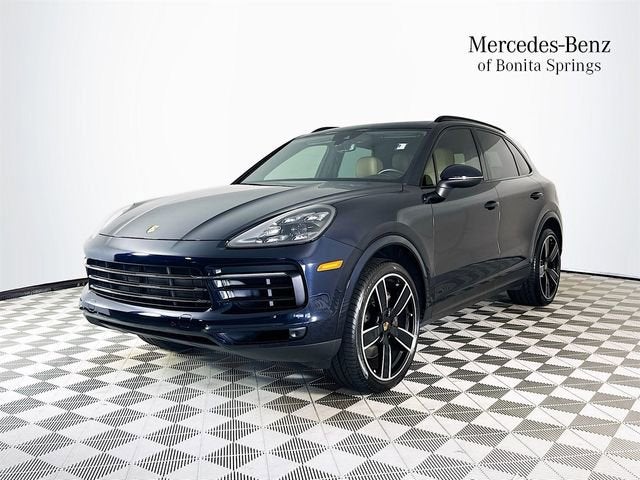 2022 Porsche Cayenne Base