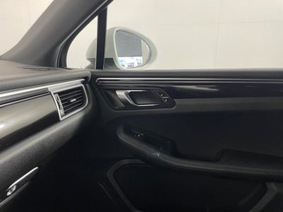 2016 Porsche Macan AWD 4dr S