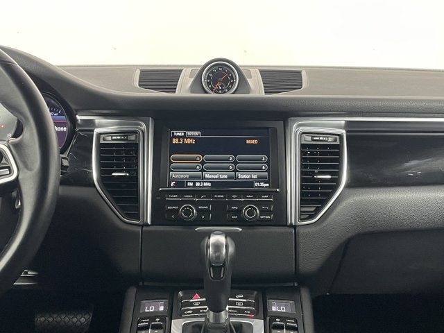 2016 Porsche Macan AWD 4dr S