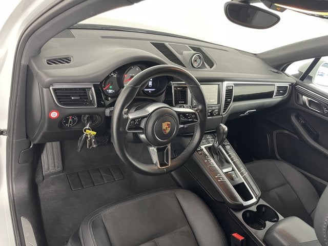 2016 Porsche Macan AWD 4dr S