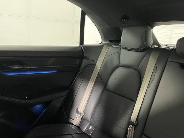 2025 Porsche Macan Electric Turbo