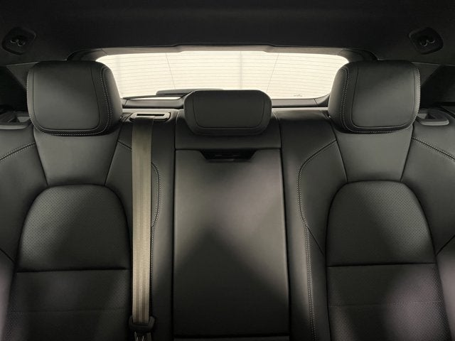 2025 Porsche Macan Electric Turbo