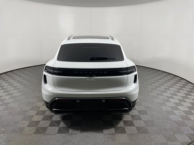 2025 Porsche Macan Electric Turbo