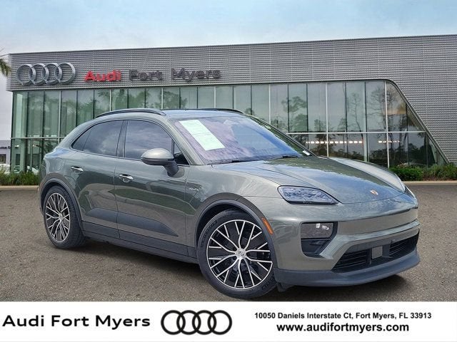 2025 Porsche Macan Electric Base