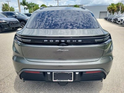 2025 Porsche Macan Electric Base