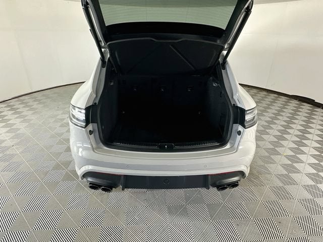 2023 Porsche Macan GTS