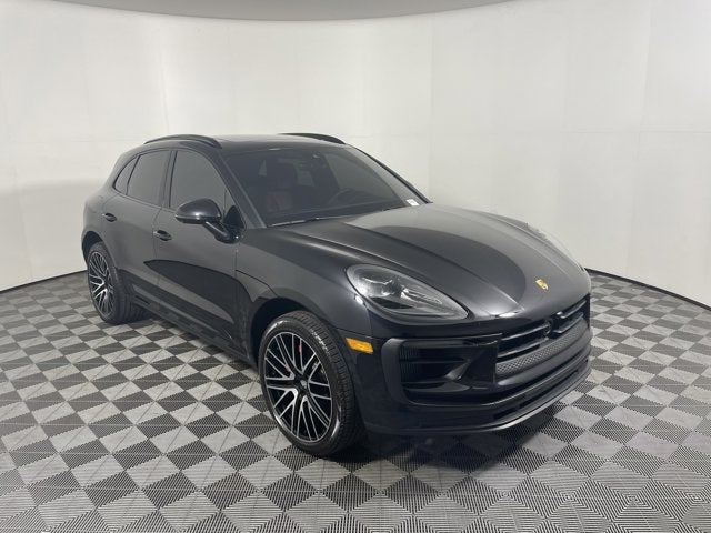 2025 Porsche Macan S