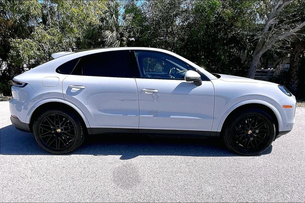 2024 Porsche Cayenne Coupe Base