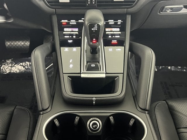 2023 Porsche Cayenne Base