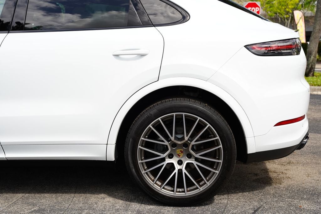 2022 Porsche Cayenne S