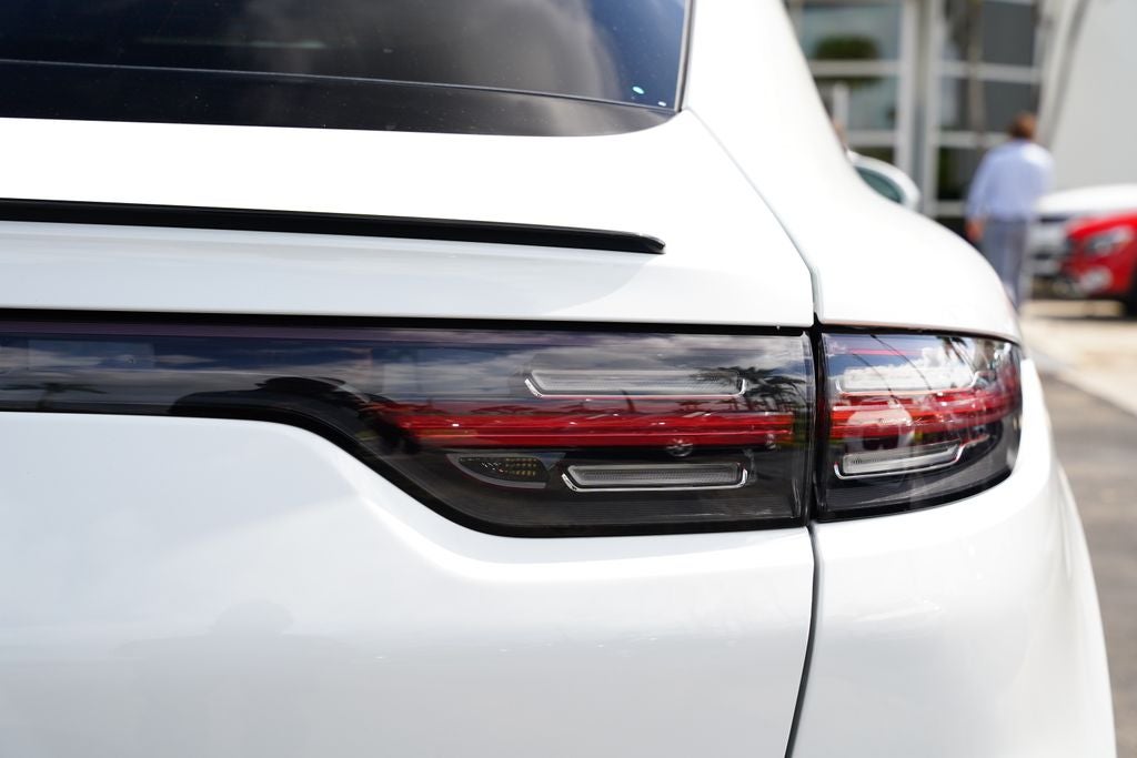 2022 Porsche Cayenne S