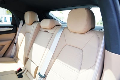 2022 Porsche Cayenne S