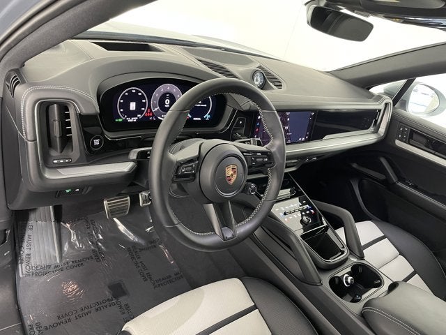 2025 Porsche Cayenne S