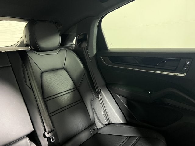 2024 Porsche Cayenne S E-Hybrid