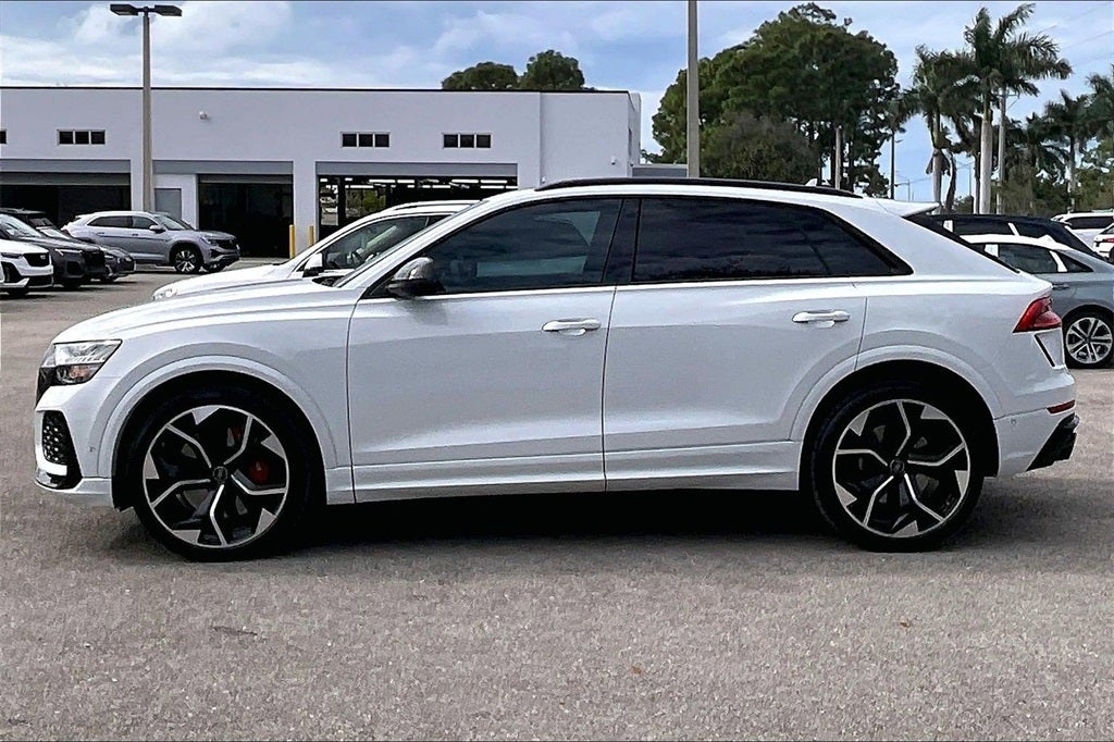 2024 Audi RS Q8 4.0T quattro