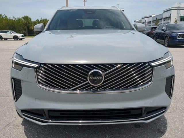 2026 Volvo XC90 Plus