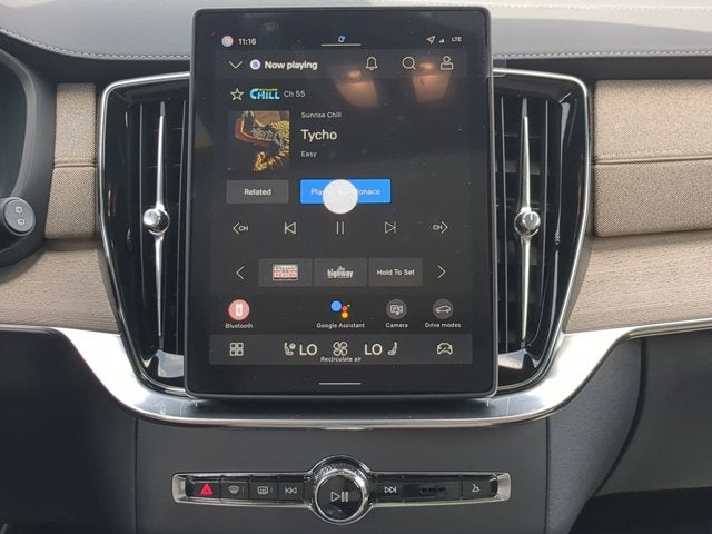 2026 Volvo XC90 Plus