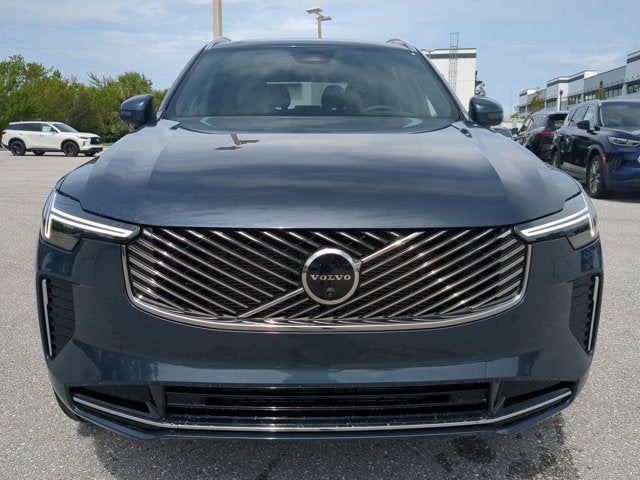 2026 Volvo XC90 Plus