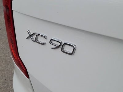 2025 Volvo XC90 B6 Ultra
