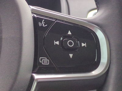2023 Volvo XC90 Core