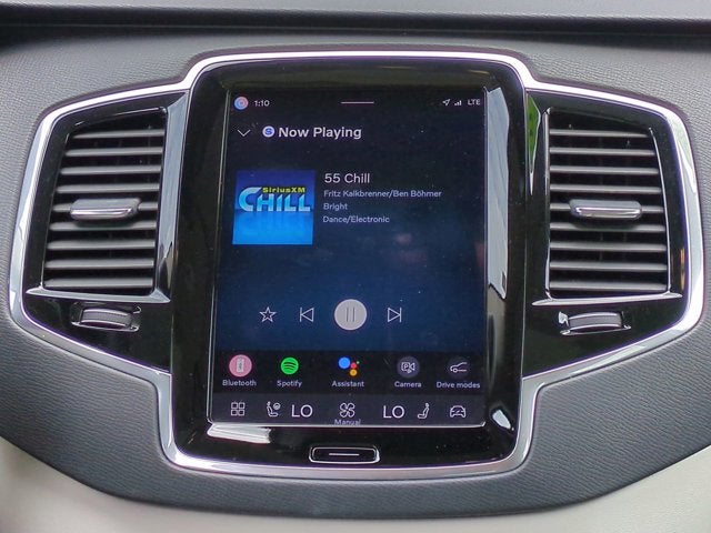 2023 Volvo XC90 Plus