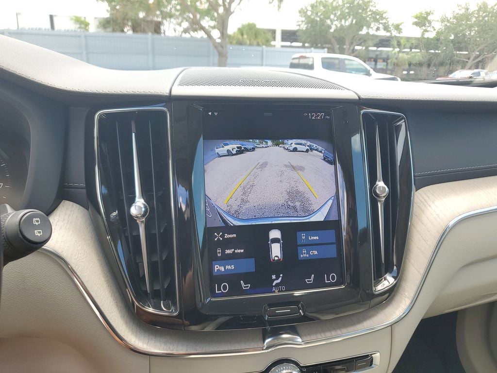 2021 Volvo XC60 T5 Inscription