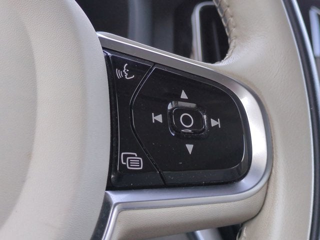 2021 Volvo XC60 Inscription