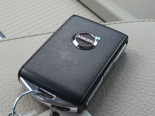 2020 Volvo XC60 Momentum