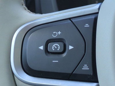 2021 Volvo XC60 Momentum