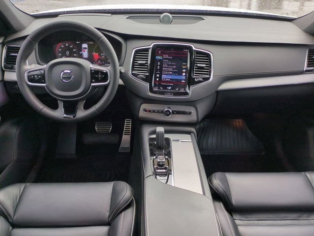 2021 Volvo XC90 R-Design