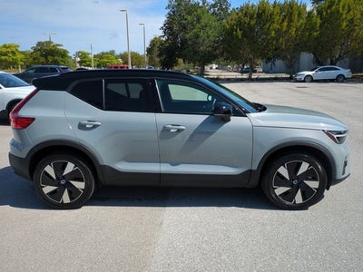 2024 Volvo XC40 Recharge Pure Electric Plus