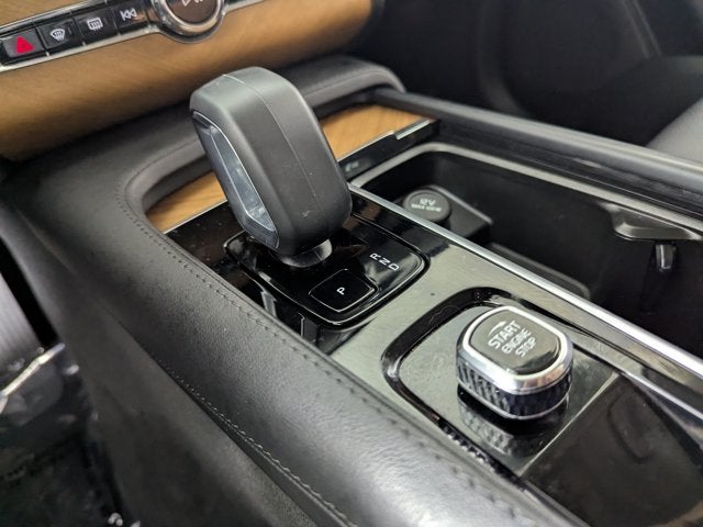 2024 Volvo XC90 Recharge Plug-In Hybrid T8 eAWD PHEV Plus Bright Theme 7P