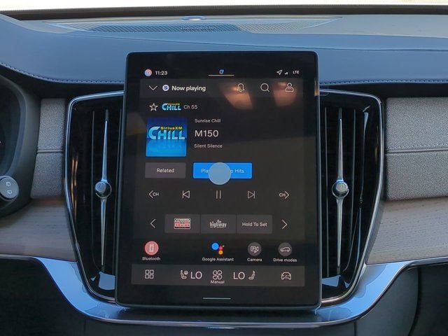 2026 Volvo XC90 Plug-In Hybrid Plus