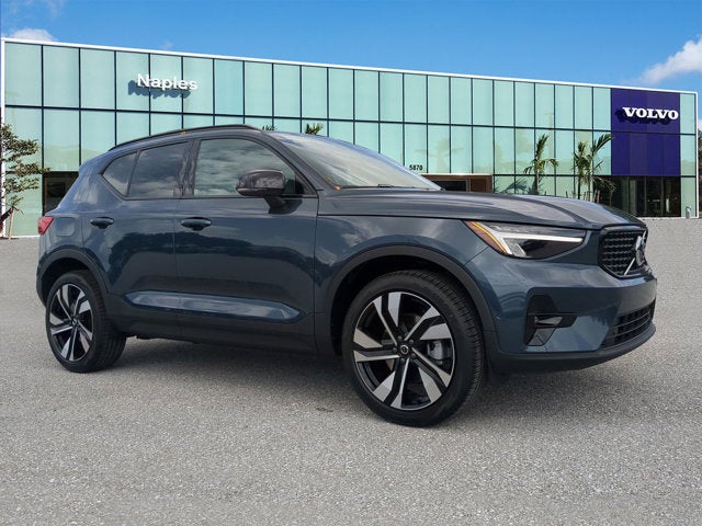 2026 Volvo XC40 Plus