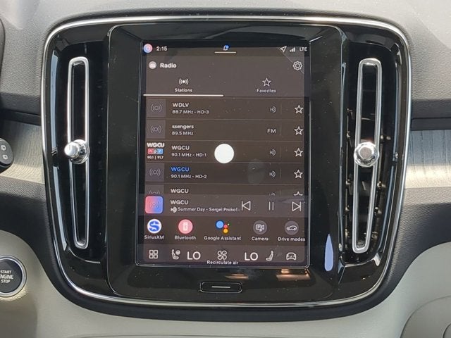 2026 Volvo XC40 Plus